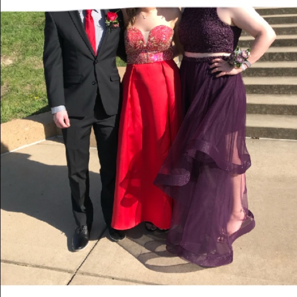 red strapless prom dress WITH POCKETS